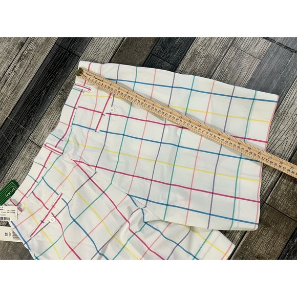 Izod White Tattersall Cotton Multi Plaid Chino Flat Front NEW Shorts 40 - Picture 3 of 5